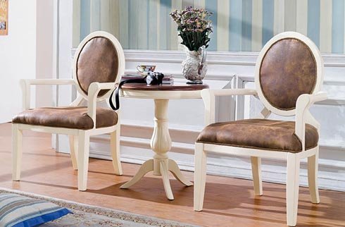 Tìm hiểu ưu nhược điểm của bàn ghế phòng ngủ giá rẻ hiện nay